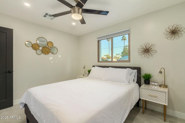 8225 E Crestwood Way, Scottsdale, AZ 85250