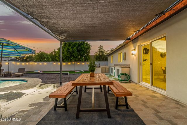 8225 E Crestwood Way, Scottsdale, AZ 85250