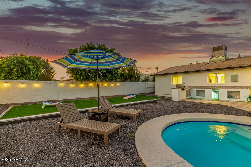 8225 E Crestwood Way, Scottsdale, AZ 85250 — photo 5