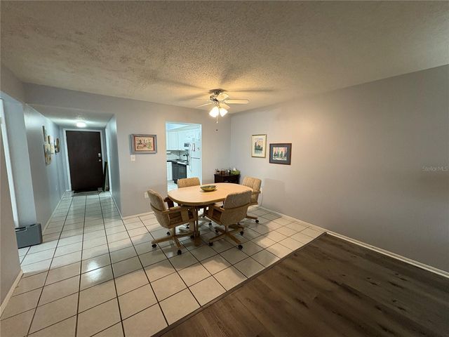 3064 LAKE BAYSHORE DRIVE 115, Bradenton, FL 34205