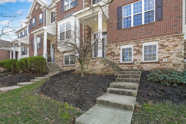 1041 Bluffway Drive, Columbus, OH 43235