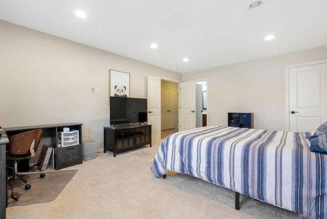 1041 Bluffway Drive, Columbus, OH 43235