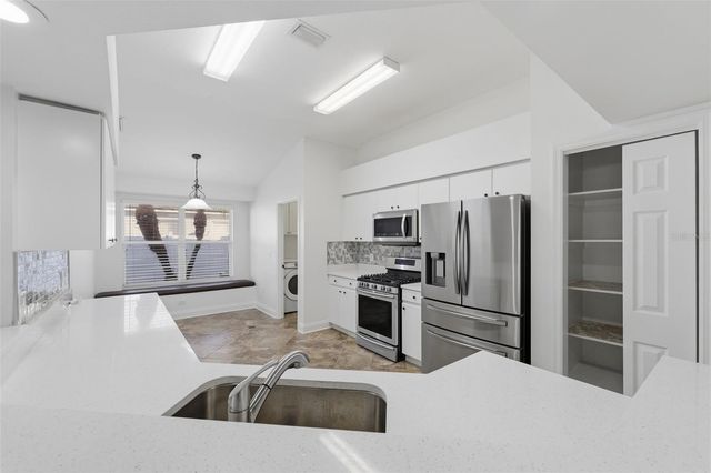 4527 CLARKWOOD COURT, Land O Lakes, FL 34639