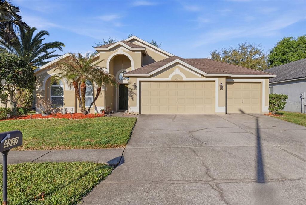4527 CLARKWOOD COURT, Land O Lakes, FL 34639