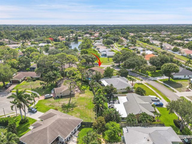 945 Sunflower Avenue, Delray Beach, FL 33445