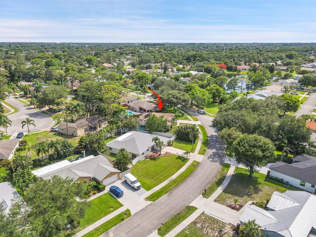 945 Sunflower Avenue, Delray Beach, FL 33445