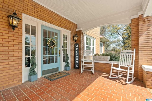 1846 EDGEHILL DRIVE, Hueytown, AL 35023