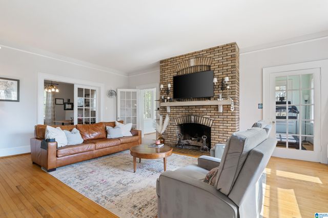 1846 EDGEHILL DRIVE, Hueytown, AL 35023