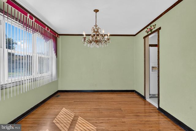 305 NATURE DR, Cherry Hill, NJ 08003