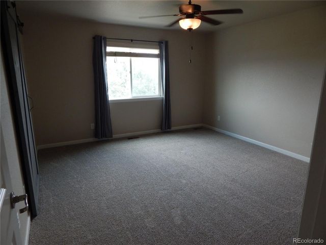 1165 Sunrise Cir, Milliken, CO 80543