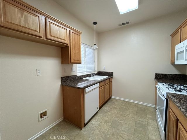 1555 Orange Avenue 403, Redlands, CA 92373