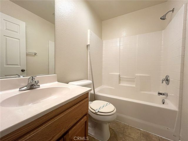 1555 Orange Avenue 403, Redlands, CA 92373