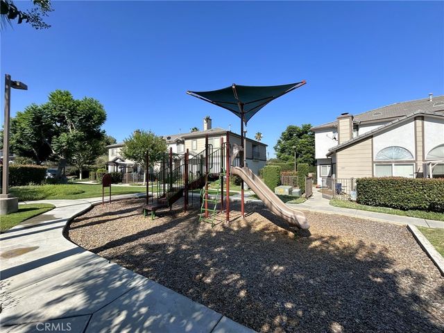 1555 Orange Avenue 403, Redlands, CA 92373