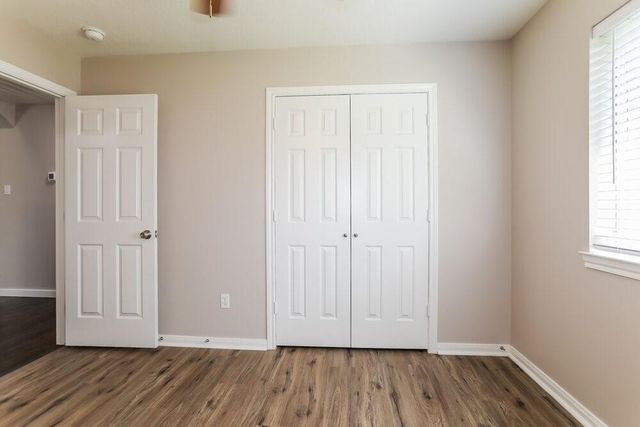 311 Lake View Drive, Montgomery, TX 77356