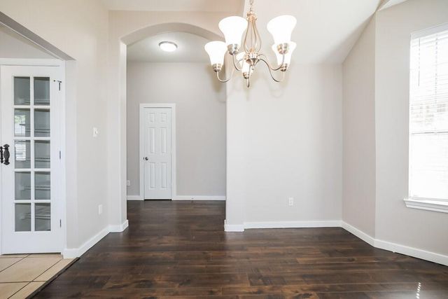 311 Lake View Drive, Montgomery, TX 77356
