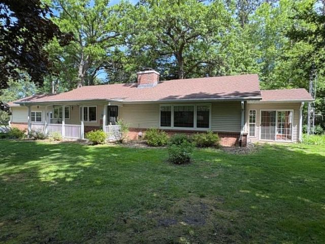 2407 67th DRIVE, Union Grove, WI 53182
