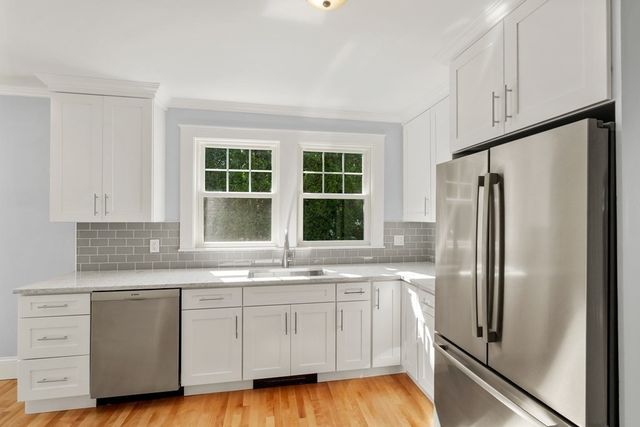 542 Eliot St 1, Milton, MA 02186