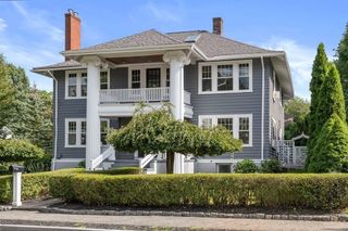 542 Eliot St 1, Milton, MA 02186