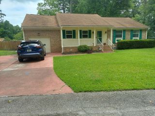 406 Willow Court, North Charleston, SC 29420