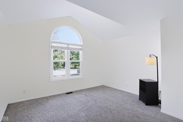 3852 Premier Drive, Columbus, IN 47203