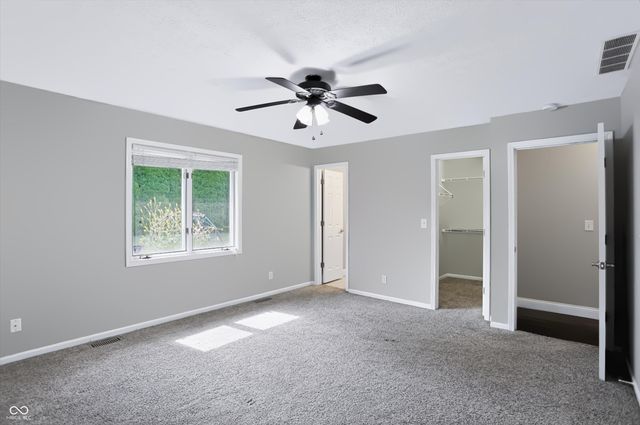3852 Premier Drive, Columbus, IN 47203