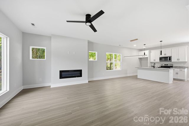 1534 W Horah Street, Salisbury, NC 28144