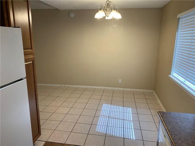 7208 Creekside DR A, Austin, TX 78752