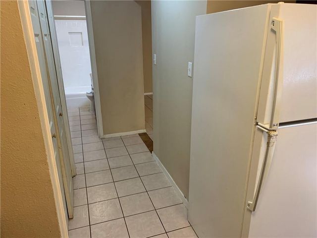 7208 Creekside DR A, Austin, TX 78752