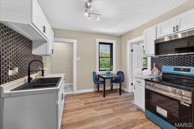 336 Penn Street, Belleville, IL 62223