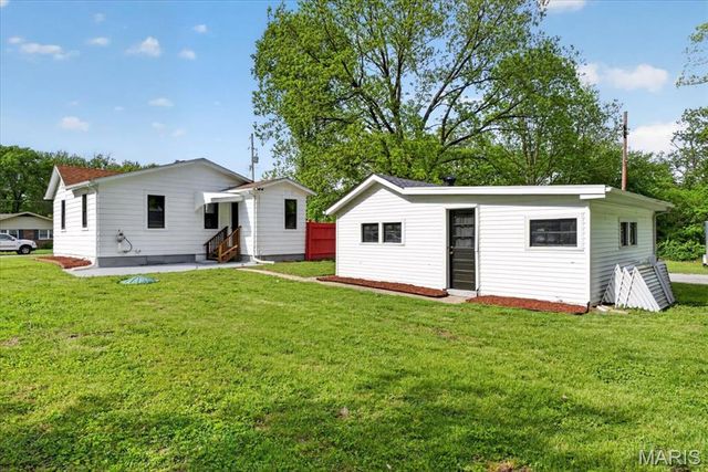 336 Penn Street, Belleville, IL 62223