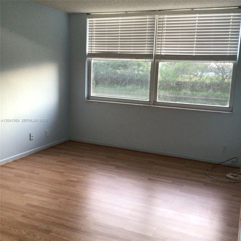 6870 Royal Palm Blvd 111M, Margate, FL 33063
