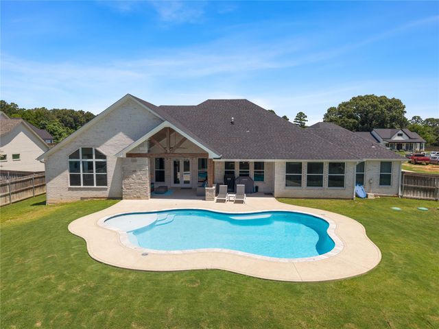 219 White N Gail Lane, Bullard, TX 75757