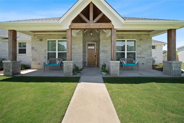 219 White N Gail Lane, Bullard, TX 75757