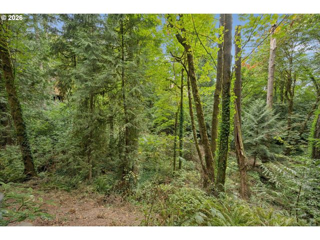 2538 Sw SHERWOOD Dr, Portland, OR 97201