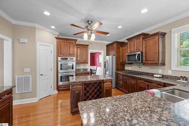 103 Country Club Drive, Laurens, SC 29360