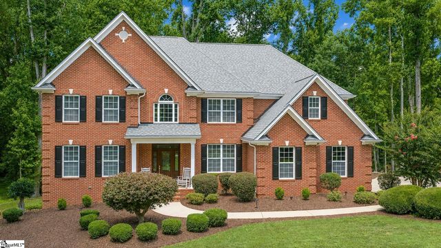 103 Country Club Drive, Laurens, SC 29360