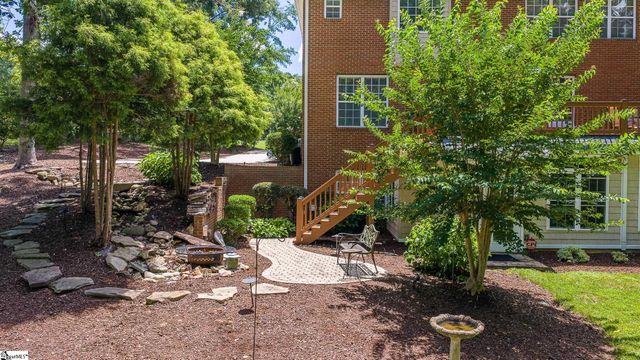 103 Country Club Drive, Laurens, SC 29360