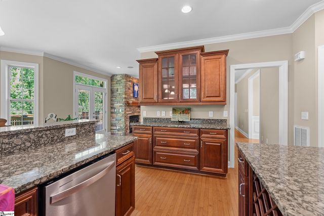 103 Country Club Drive, Laurens, SC 29360