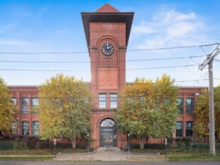 25 Grand Street APT 240, Norwalk, CT 06851