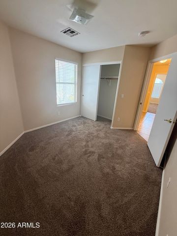 3236 E KERRY Lane, Phoenix, AZ 85050