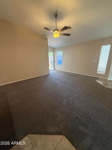 3236 E KERRY Lane, Phoenix, AZ 85050
