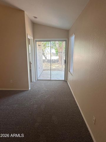 3236 E KERRY Lane, Phoenix, AZ 85050