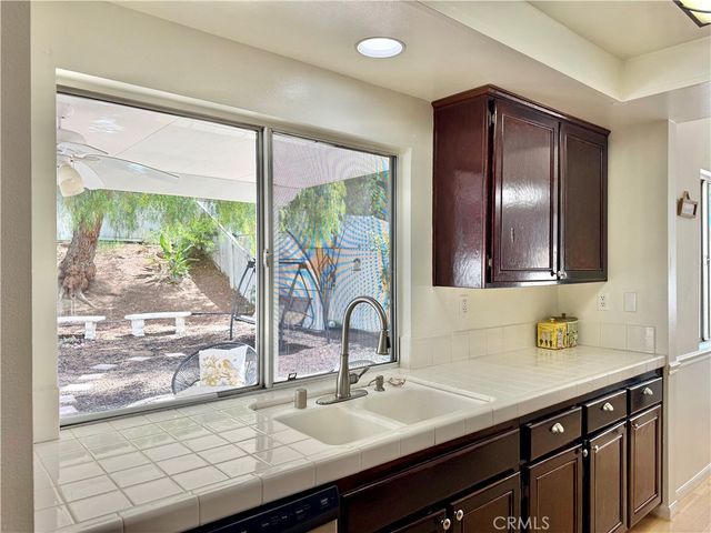 26676 Whippoorwill, Canyon Country, CA 91351