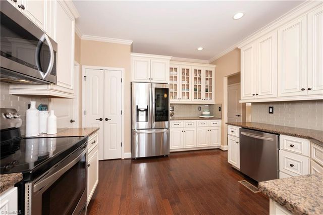 218 Beauchamp Road, Advance, NC 27006