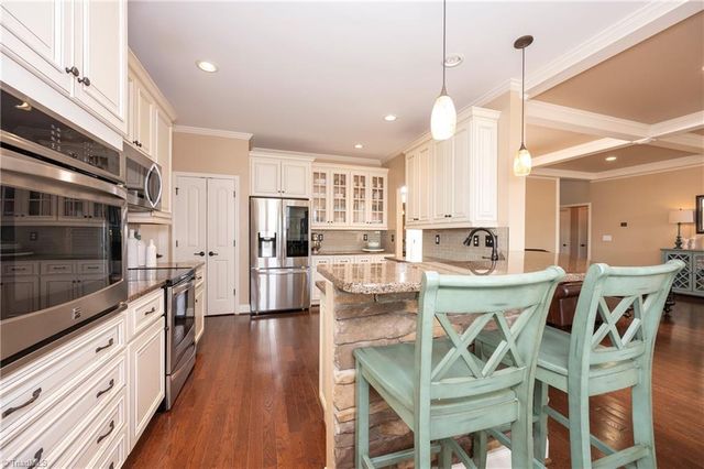 218 Beauchamp Road, Advance, NC 27006