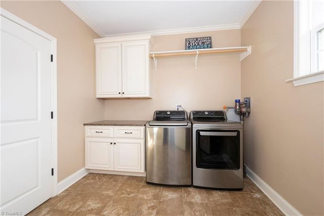 218 Beauchamp Road, Advance, NC 27006