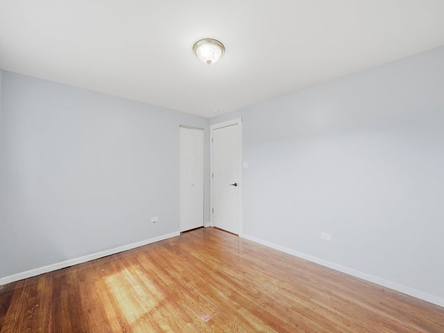 8000 S Wentworth Avenue, Chicago, IL 60620