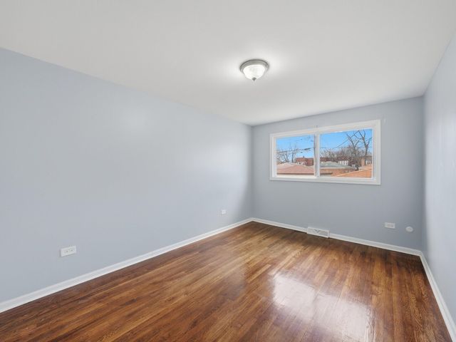 8000 S Wentworth Avenue, Chicago, IL 60620