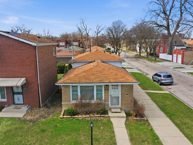 8000 S Wentworth Avenue, Chicago, IL 60620