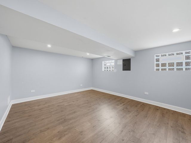 8000 S Wentworth Avenue, Chicago, IL 60620